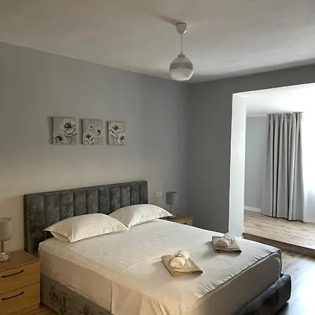 Relax Apartment Tirana